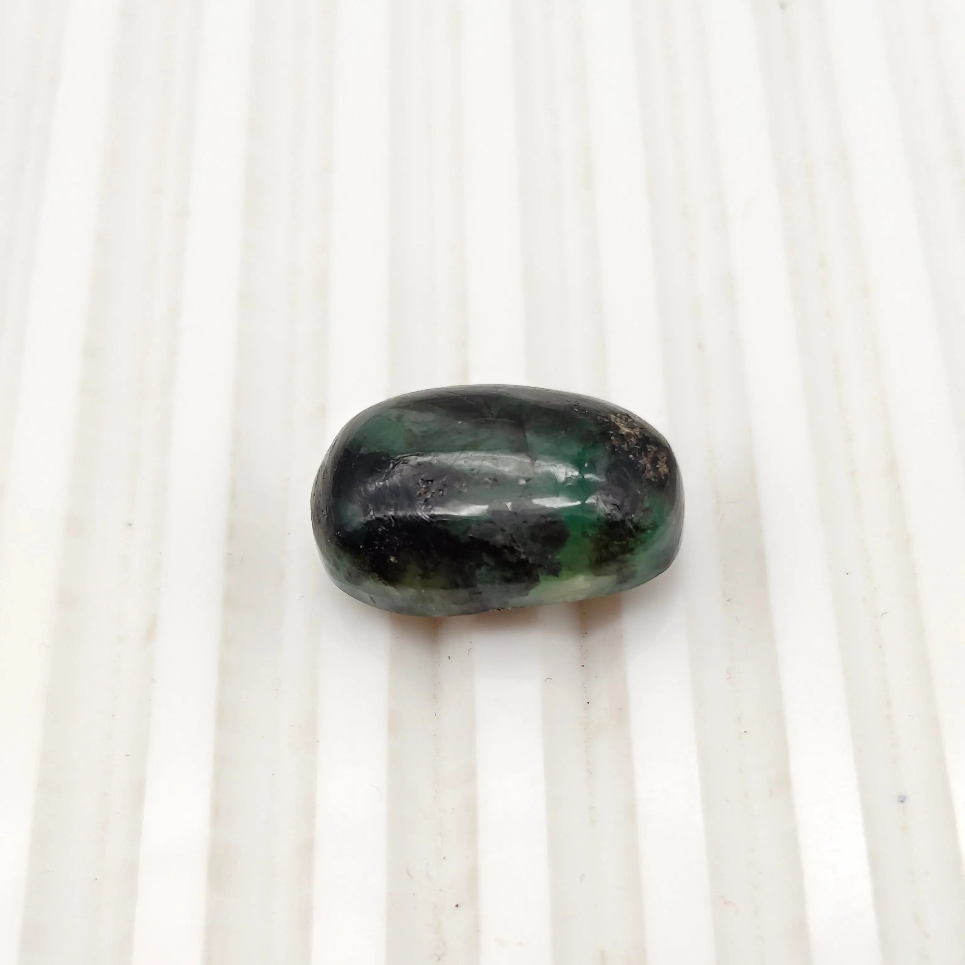 A+ Quality OVAL CABOCHON NATURAL EMERALD, GREEN COLORED, INDIAN GEMSTONE, WEIGHT 19.9 CTS